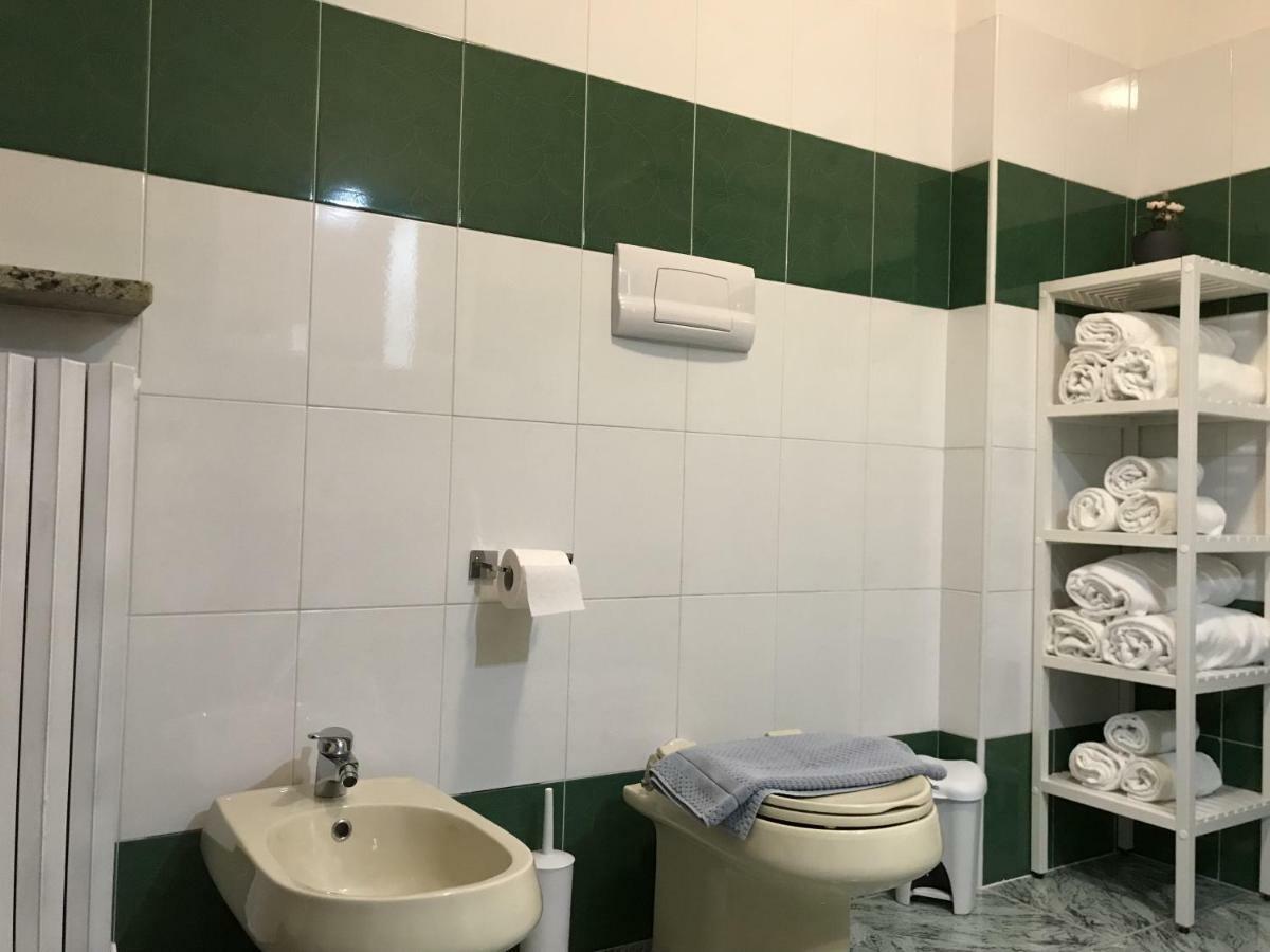 Anfite Apartments Castelletto Peschiera del Garda Luaran gambar